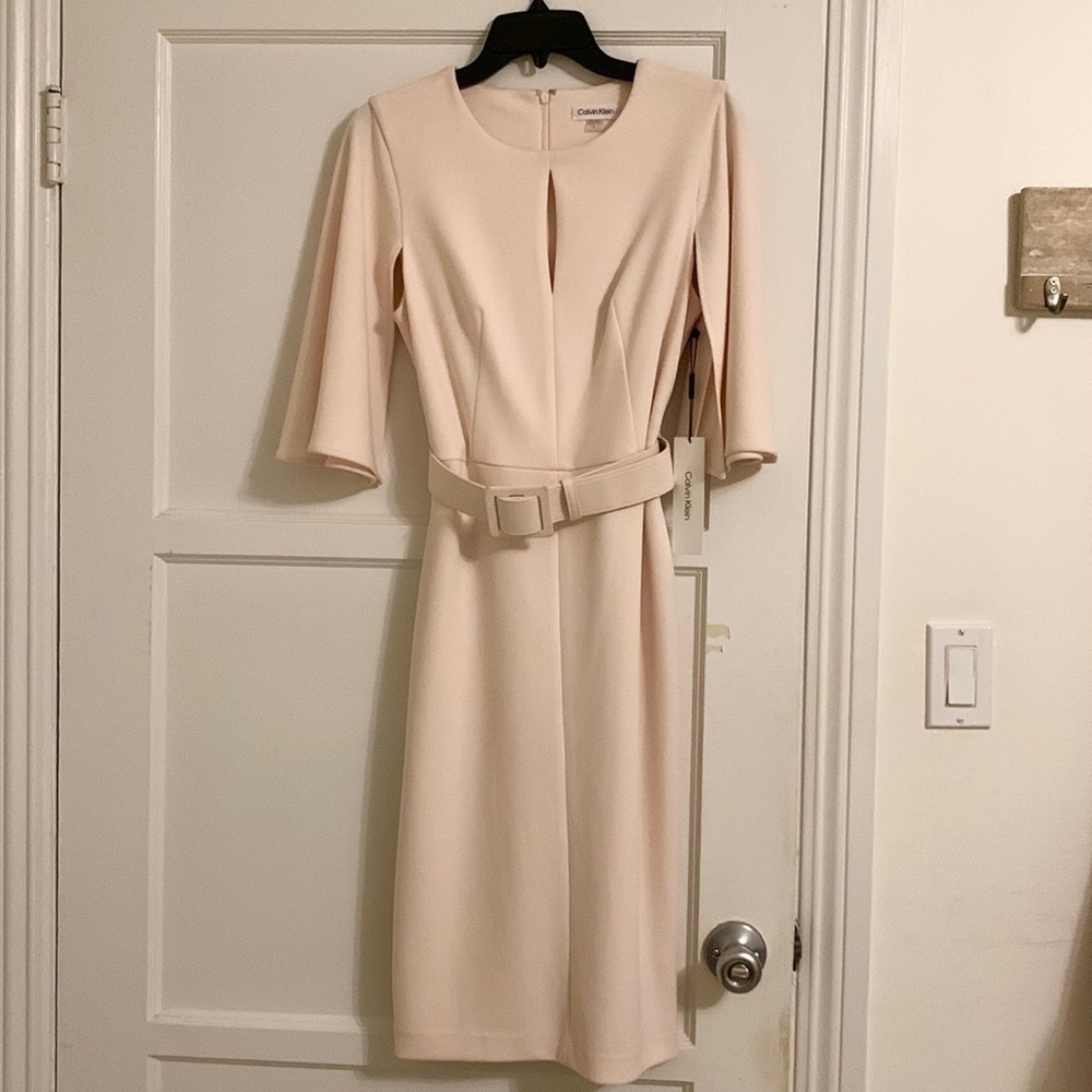 Light pink Belted Capelet Sleeve Sheath Dress
CALVIN KLEIN